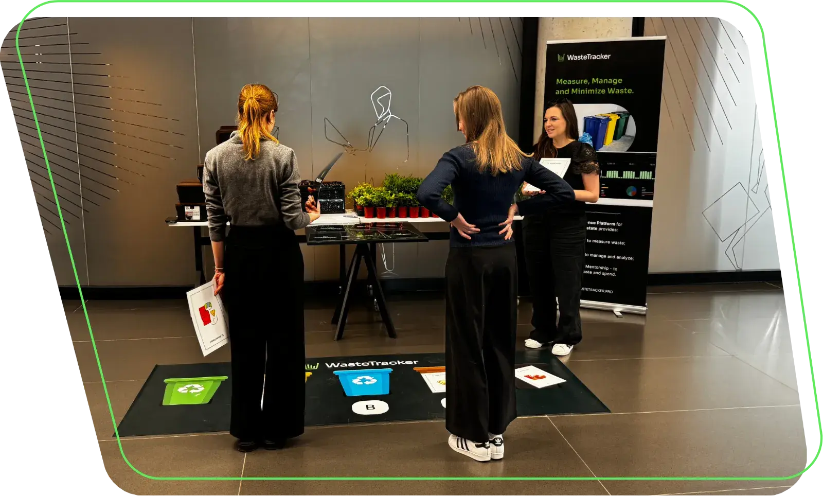 Recycling-Spiel für Mitarbeitende im Rahmen des Zero Waste Mentorship