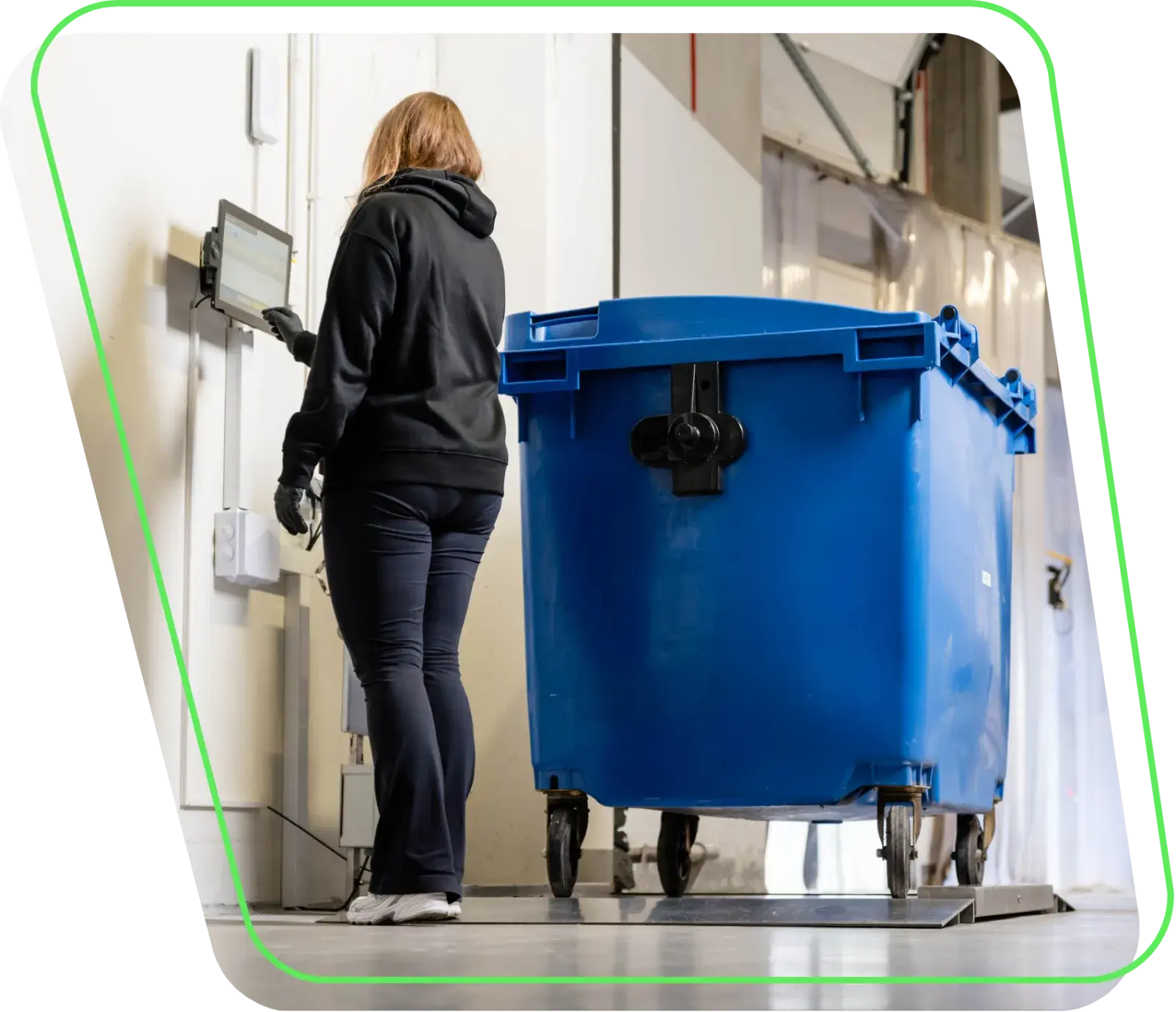 Registrierung eines Abfallcontainers am WasteTracker Terminal